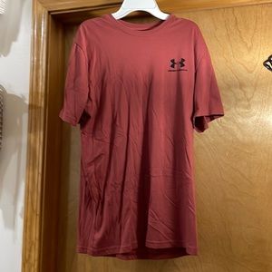 EUC Men’s MEDIUM Under Armour Heatgear Loose-Fitting Short Sleeve T-Shirt